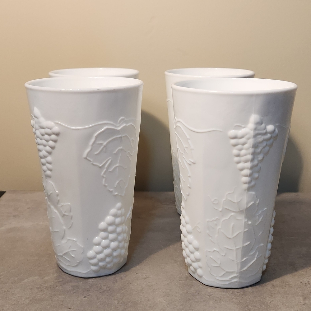 🔅Milkglass Tumblers 6" Tall Indiana Glass Colony Harvest With Grapes & Leaf